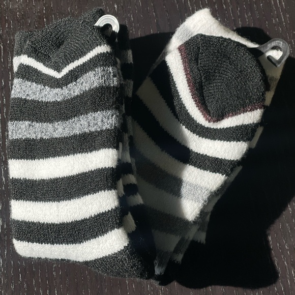 Cozy Terry Lined Socks Bundle (2 Pairs) — Winter Essentials - Picture 9 of 16